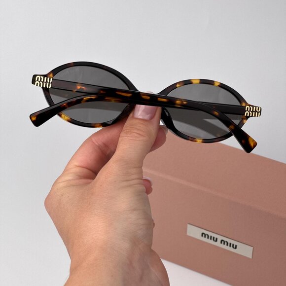 Miu Miu REGARD MU04ZSF Sunglasses – Havana Oval Grey Mirror Silver | Model VAU07 - Picture 3 of 11